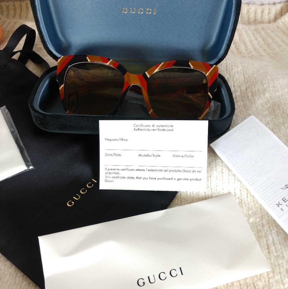 Gucci 55mm Sunglasses Oversized - Picture 12 of 16